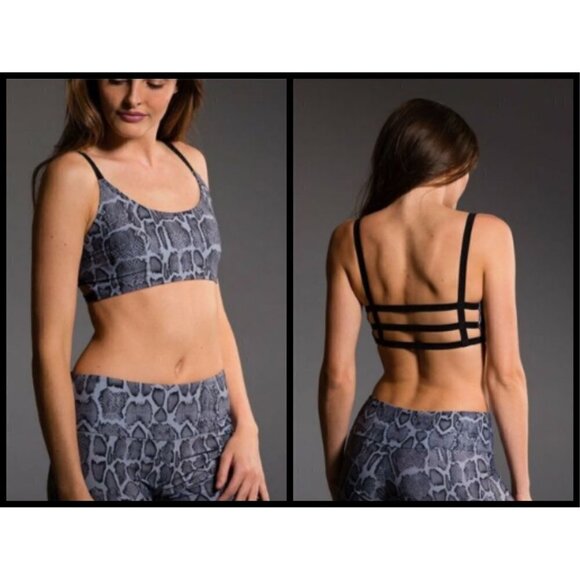 💕ONZIE💕 Elastic Cage Top Bra & Leggings Set - Picture 2 of 16